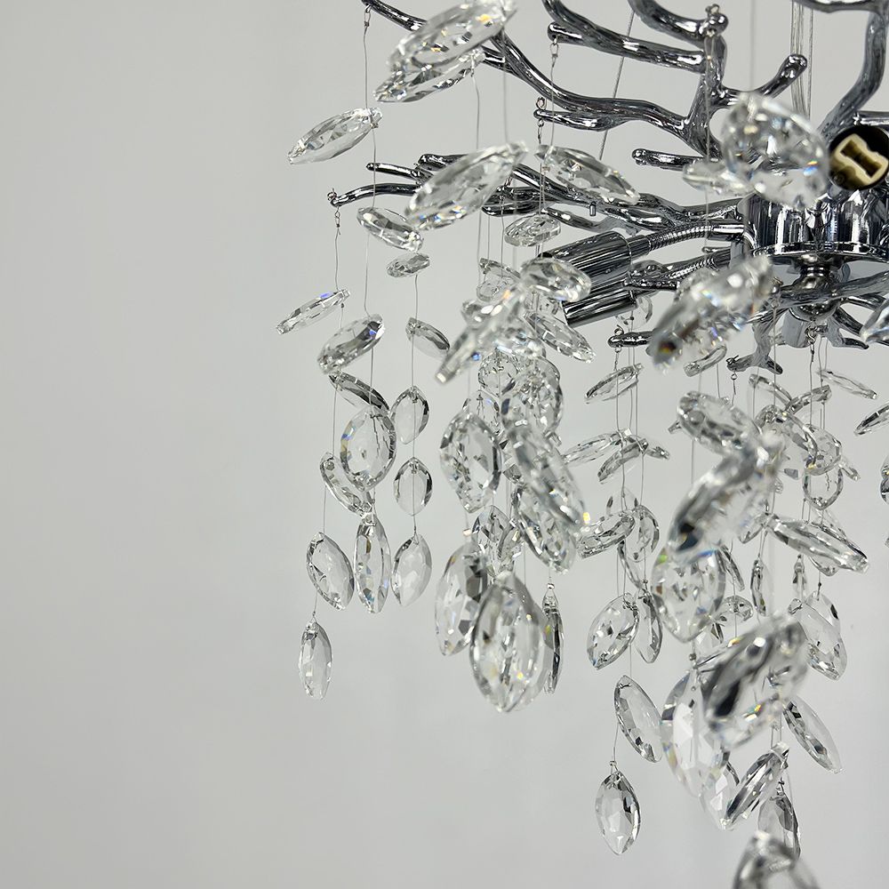 Вишукана срібна люстра DIAMINA з кришталевим камінням  50 см