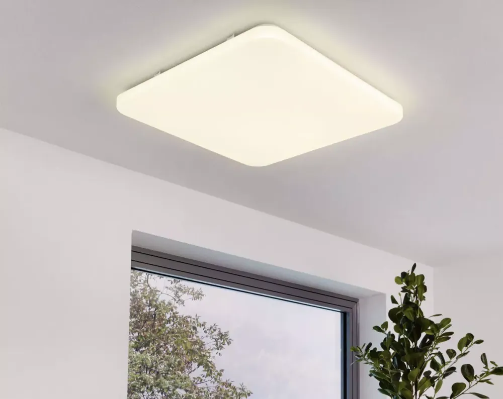 LED смарт світильник QUATRO зоряне небо 20W