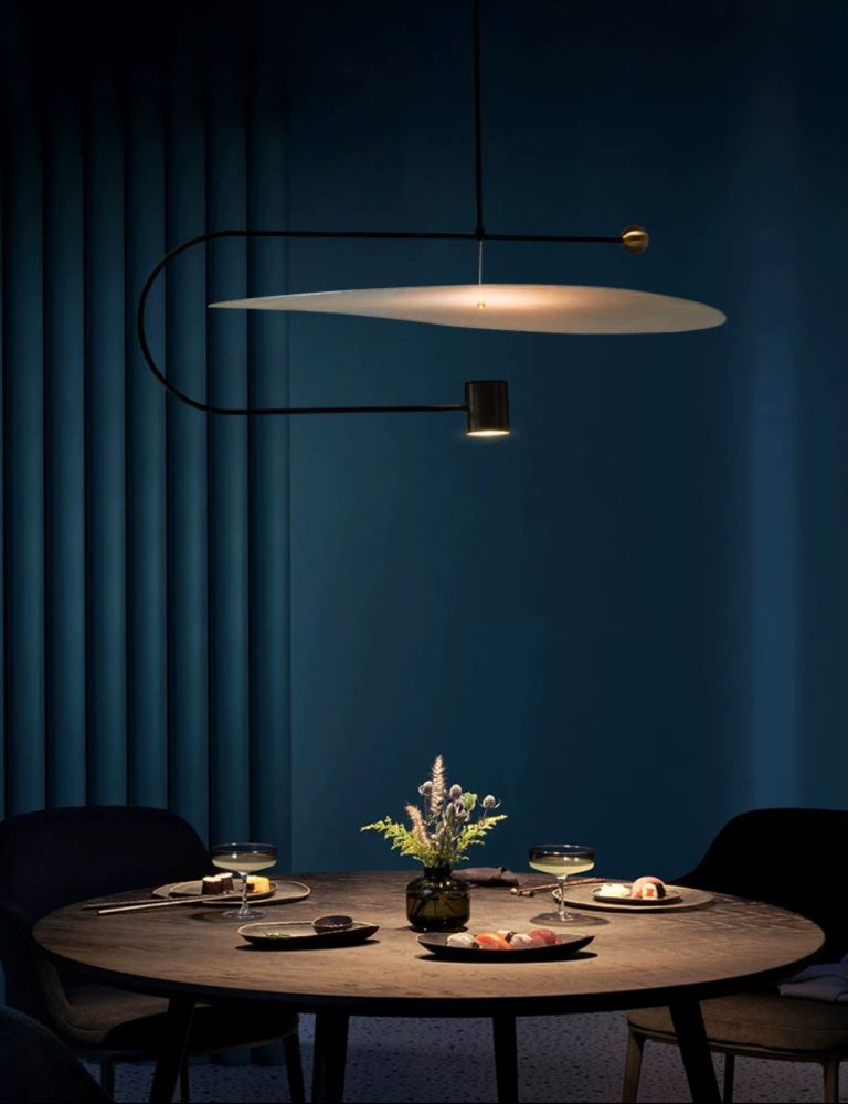 Підвісна чорна люстра Plutus Lamp 10W діаметр 90 см з вбудованим Led модулем