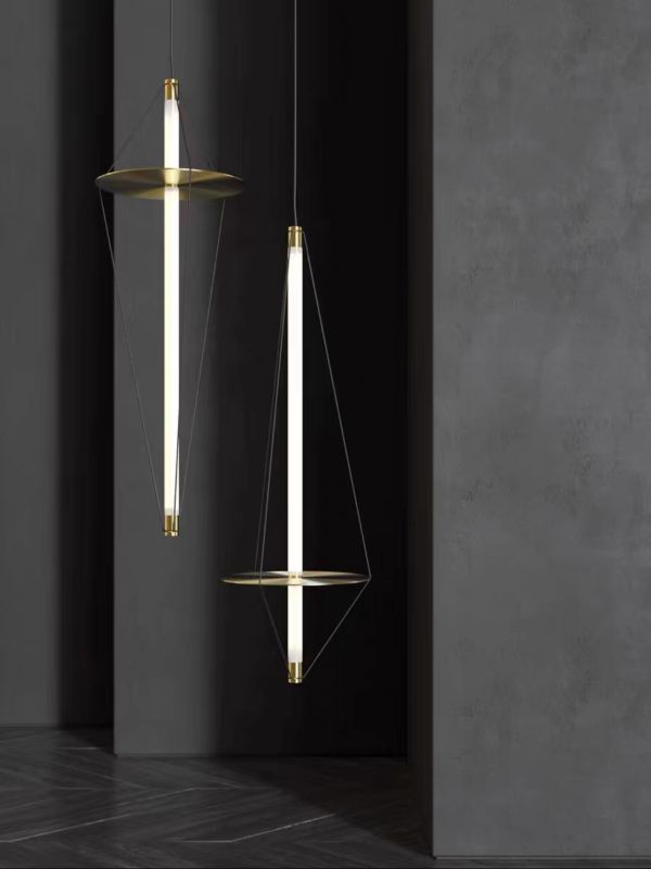Підвіс Cone Lamp з металевого каркасу в золотому кольорі з акриловим плафоном та вбудованим Led на 15 ват