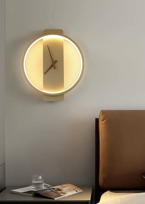 Світлодіодне бра-годинник у золотому кольорі Wall Clock