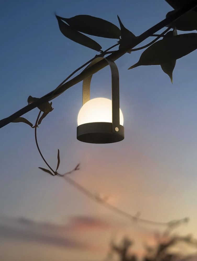 Настільна лампа Cricket Lamp в чорному кольорі акумуляторна