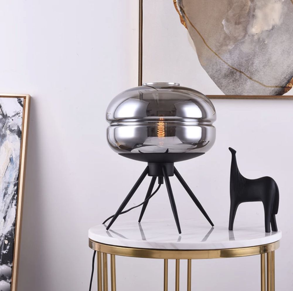 Настільна лампа Barattolo Lamp в чорному кольорі графітовий плафон