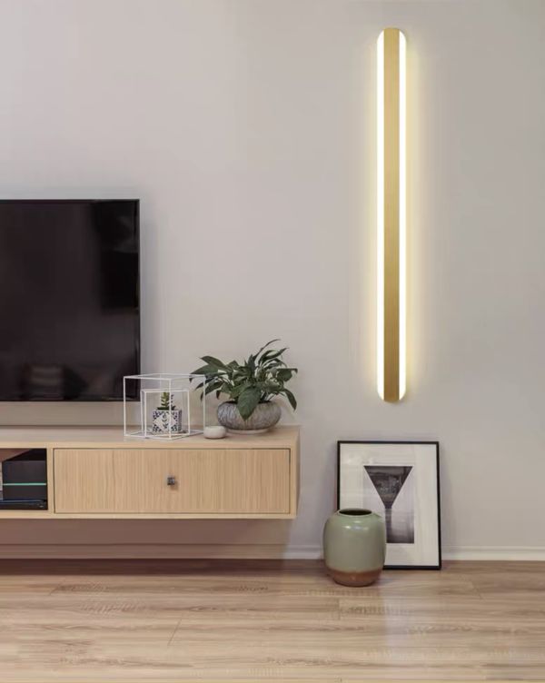 Настінний світильник Longi wall lamp Gold в золоті з вбудованим Led на 37 ват