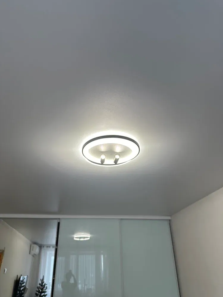 Люстра світлодіодна кругла чорно-біла з пультом та 2 спотами GEOMETRIA 100W 2R
