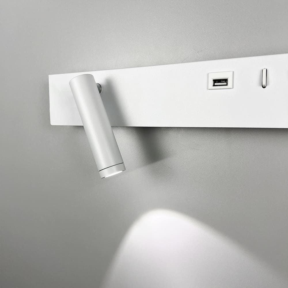 Біле бра з поворотним спотом зліва + розʼєм USB WJ028/2 R WT (правий) + USB-A