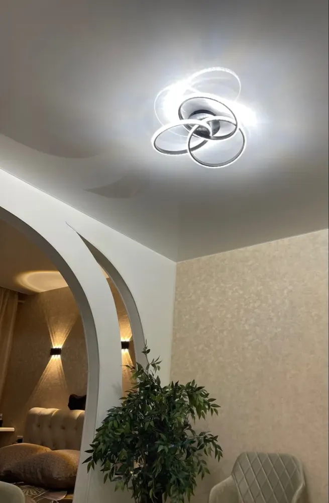 Люстра світлодіодна з пультом керування VITA 80W BK