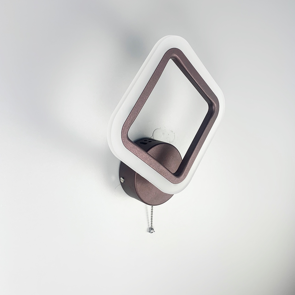 Геометричний LED світильник в корпусі coffee 2400/1S CF