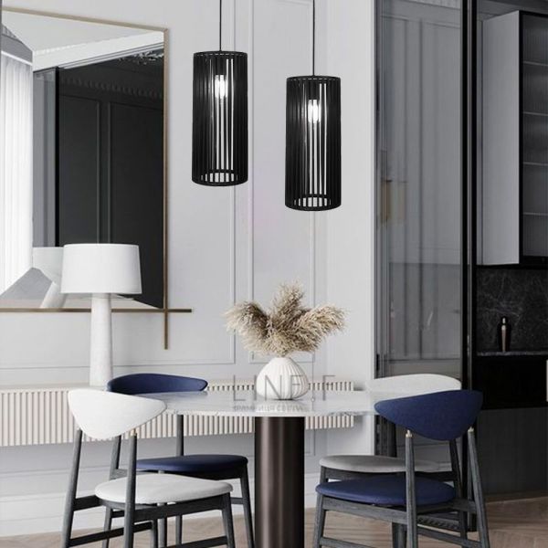 Світильник із чорним дерев"яним абажуром MJ 202-180 BK