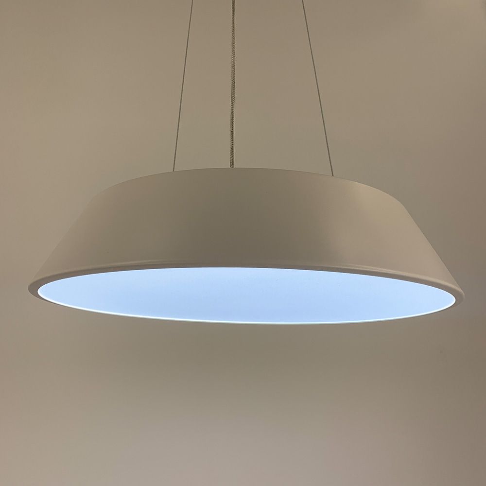 Підвісний LED світильник в білому корпусі