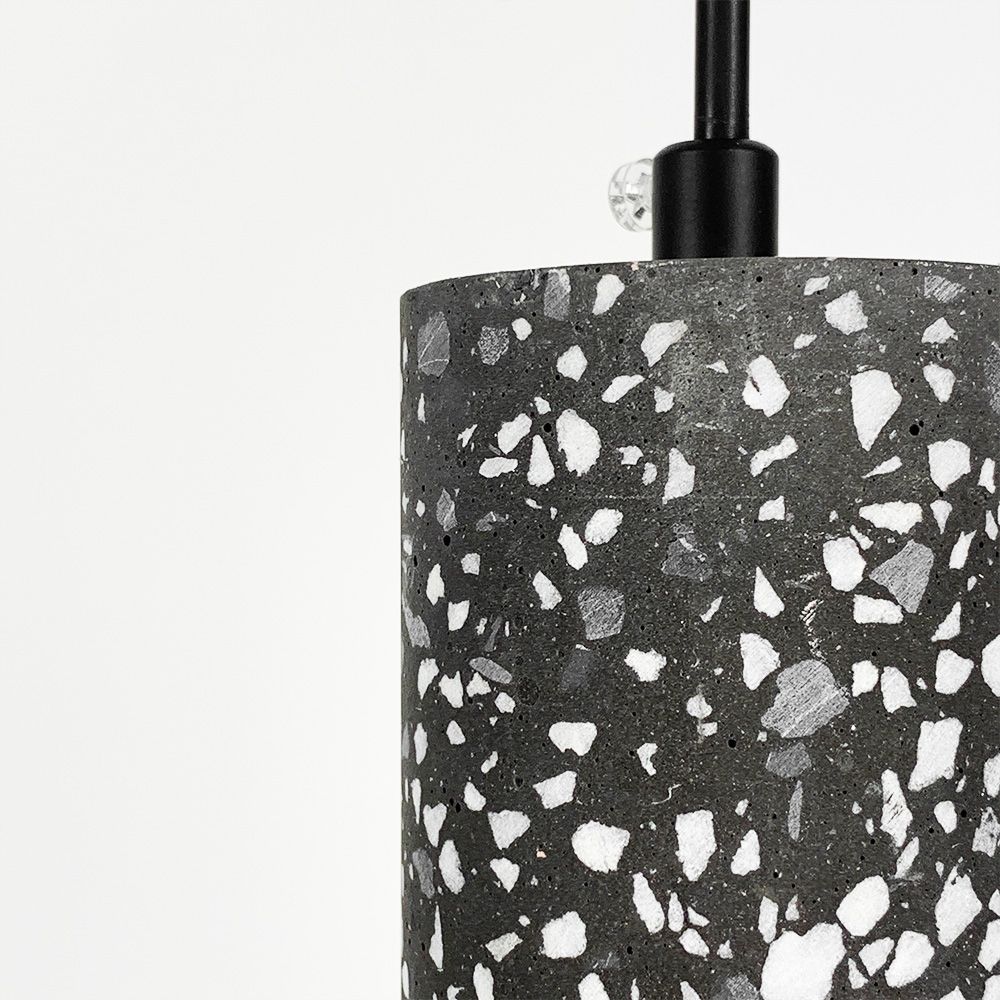 Підвісний сірий бетонний світильник TERRAZZO CYLINDER LONG