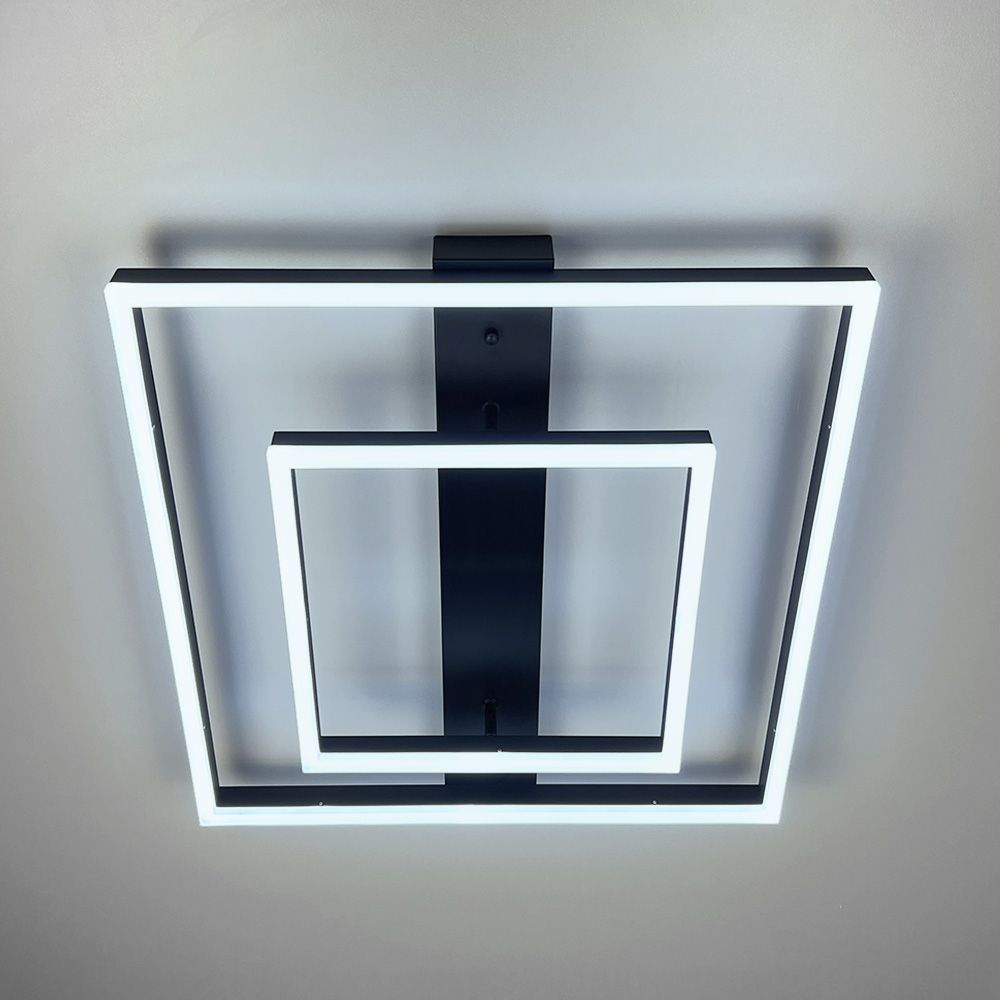 Сучасний LED-світильник у чорному корпусі із двох квадратів 50х50 см
