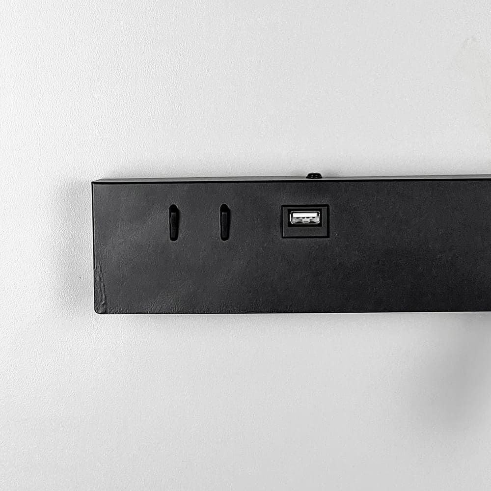 Чорне бра з поворотним спотом справа + розʼєм USB WJ028/2L BK (лівий) + USB-A