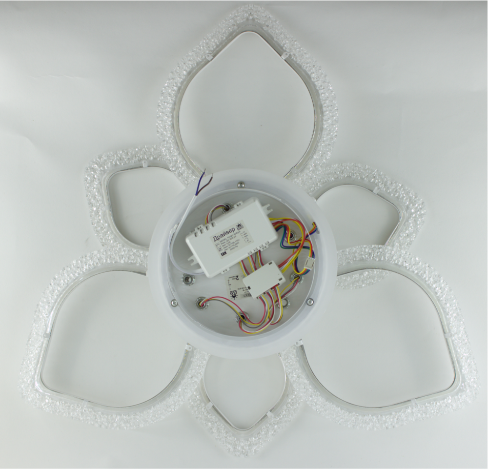 Люстра стельова світлодіодна з пультом та мобільним додатком AZALIA RGB 80W
