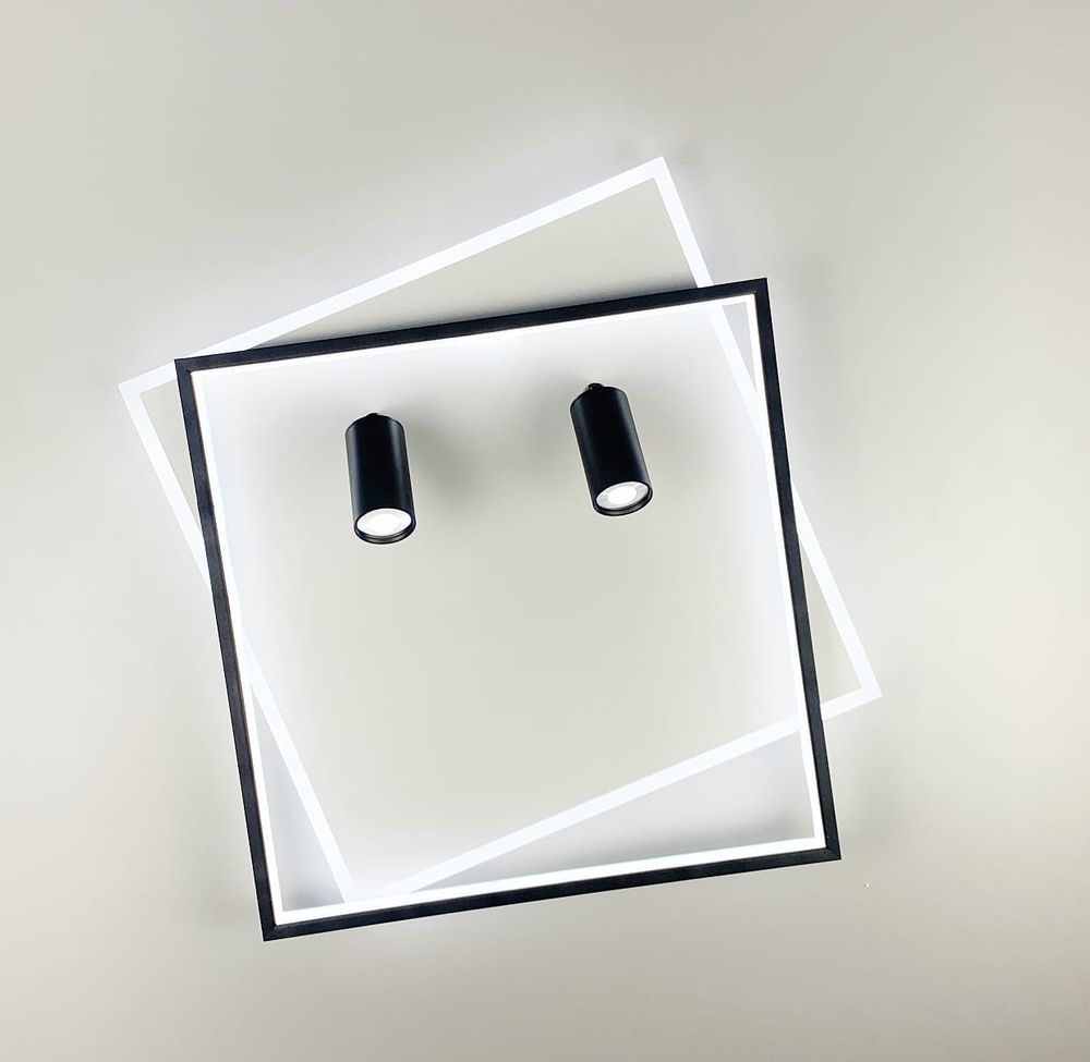 LED-світильник Simple Square в чорно-білому металі