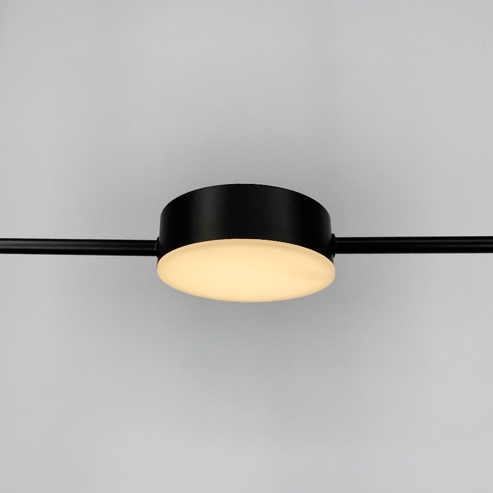 Чорна лінійна LED люстра LUMINA LUX MJ 117/5 BK чорна