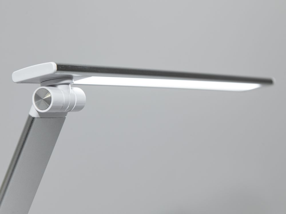 Настільна світлодіодна лампаA5503SL wireless charge  6W сатин