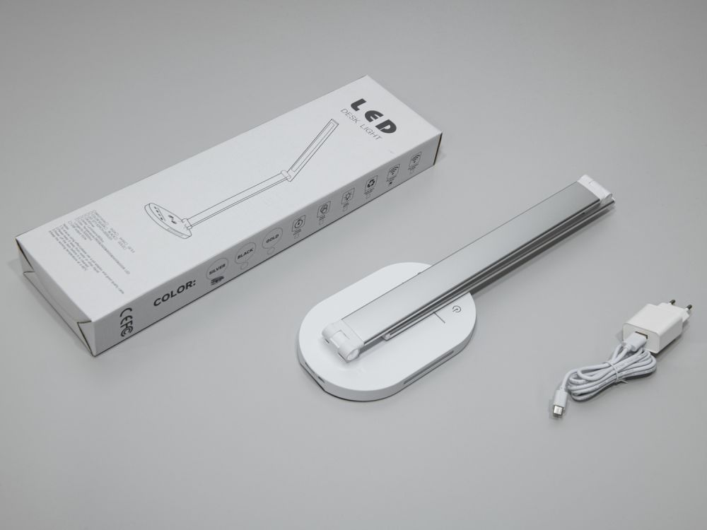 Настільна світлодіодна лампаA5503SL wireless charge  6W сатин