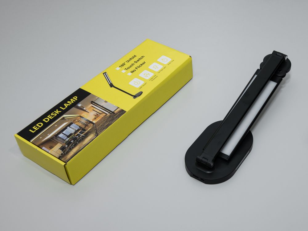 Настільна світлодіодна лампа A5508BK wireless charge  14W чорний на 2 джерела освітлення