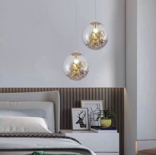 Підвісний світильник з прозорим плафоном кулею з флористичними мотивами 25 см