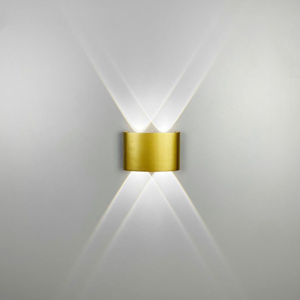 Світильник двосторонній на 4 лінзи у золотому корпусі W 037/4 AB нейтральне освітлення