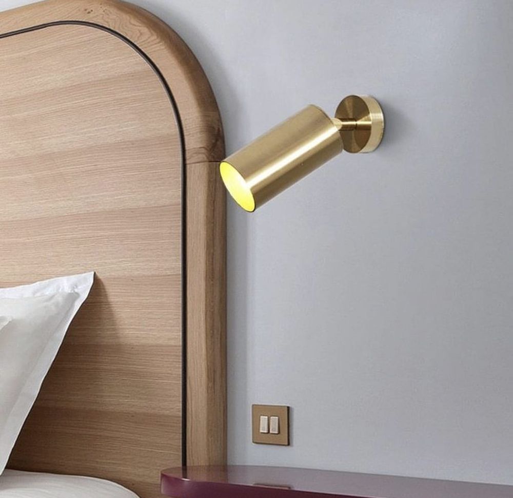 Унікальна модель світильника 2 в 1 1спот 