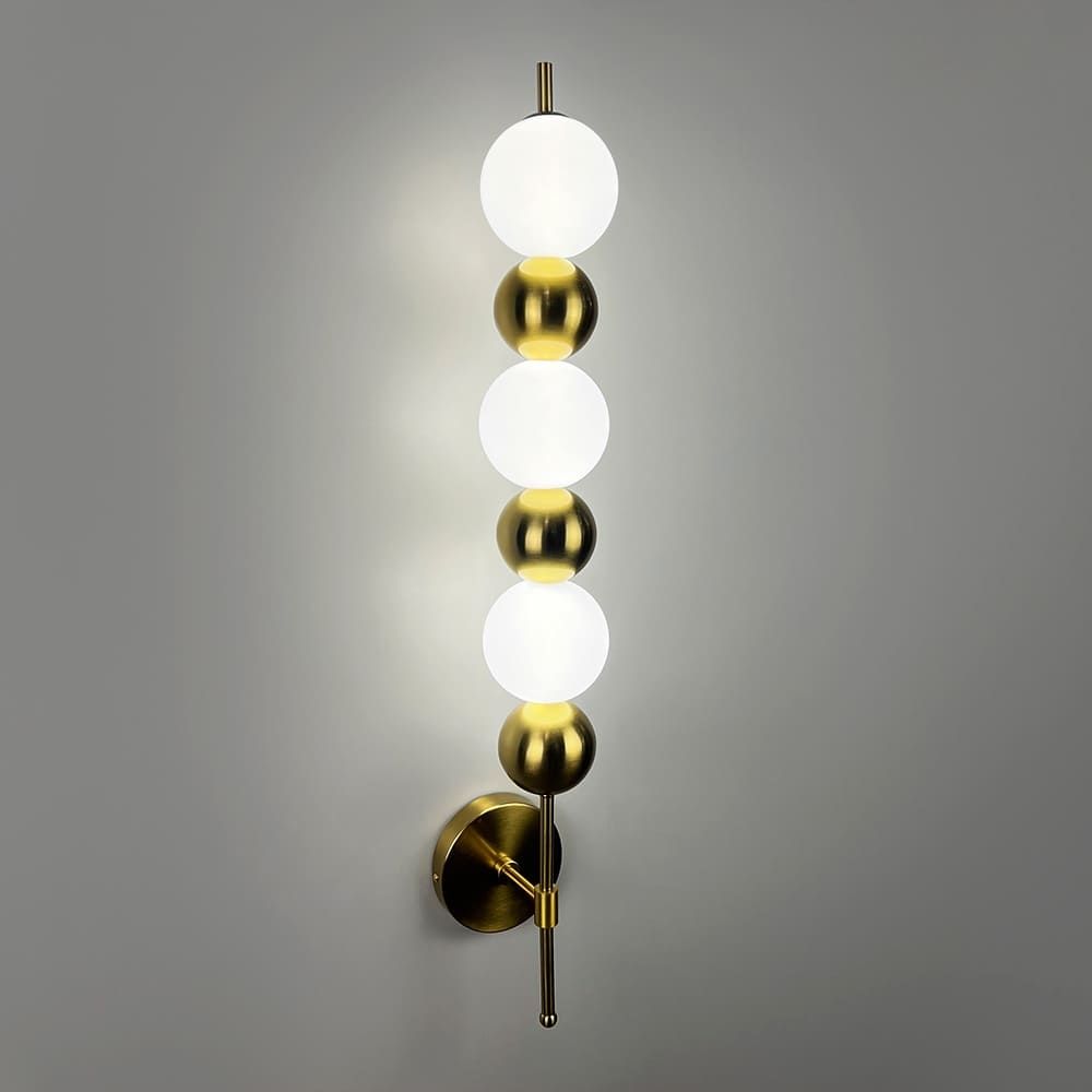 Стильне світлодіодне бра  у латунному корпусі 75х12 см WNO22/3 AB