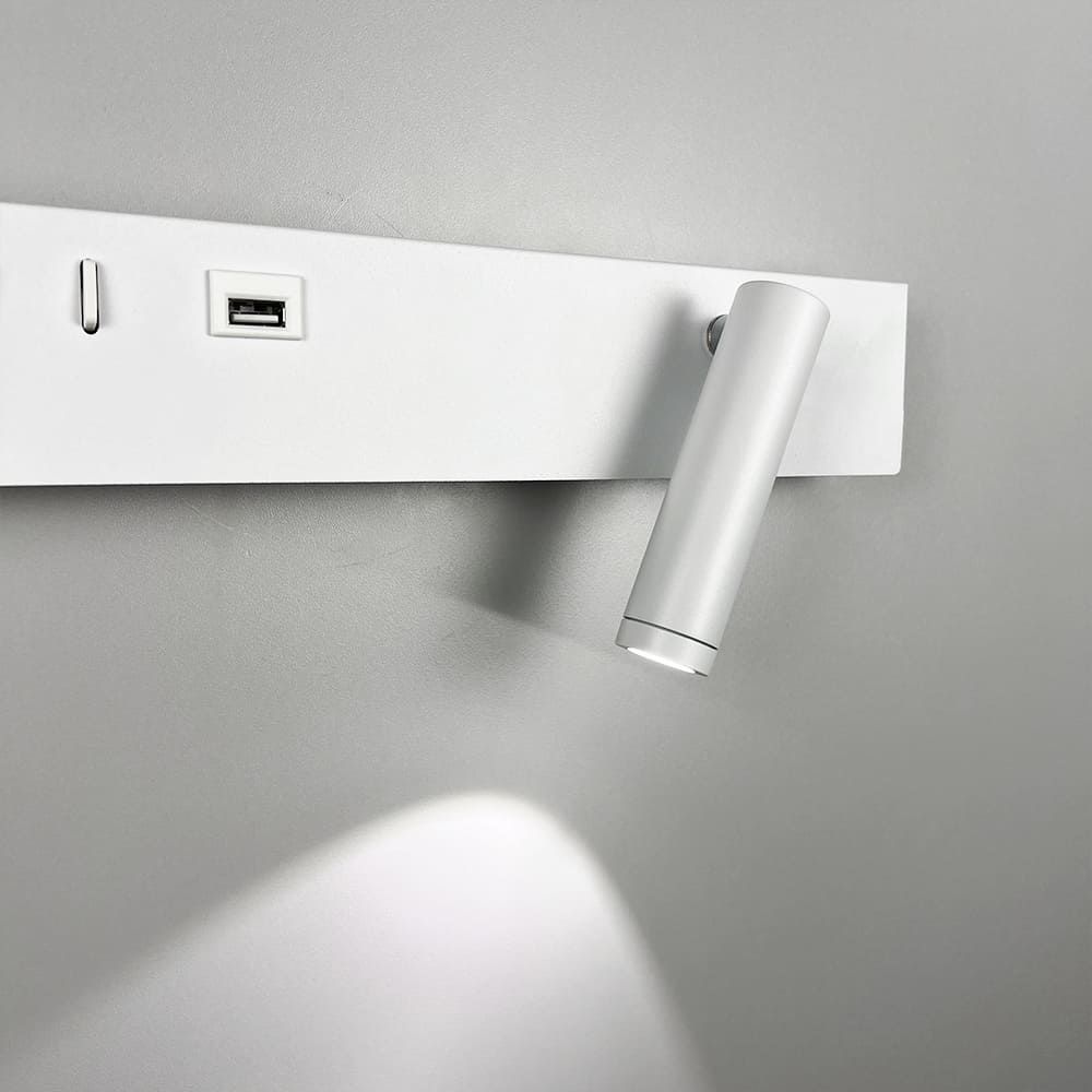 Біле бра з поворотним спотом справа + роз?єм USB
