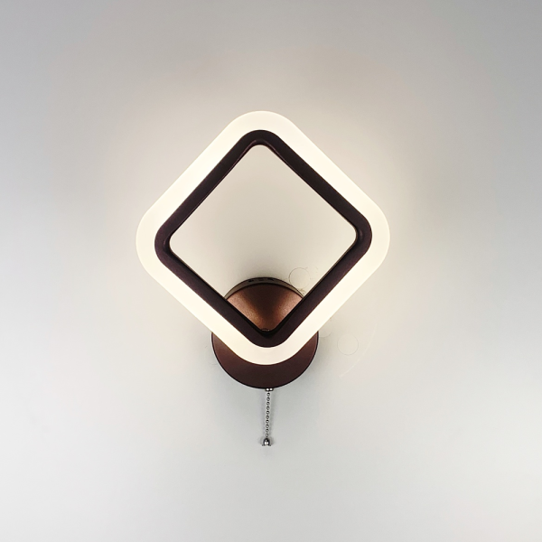 Геометричний LED світильник в корпусі coffee 2400/1S CF