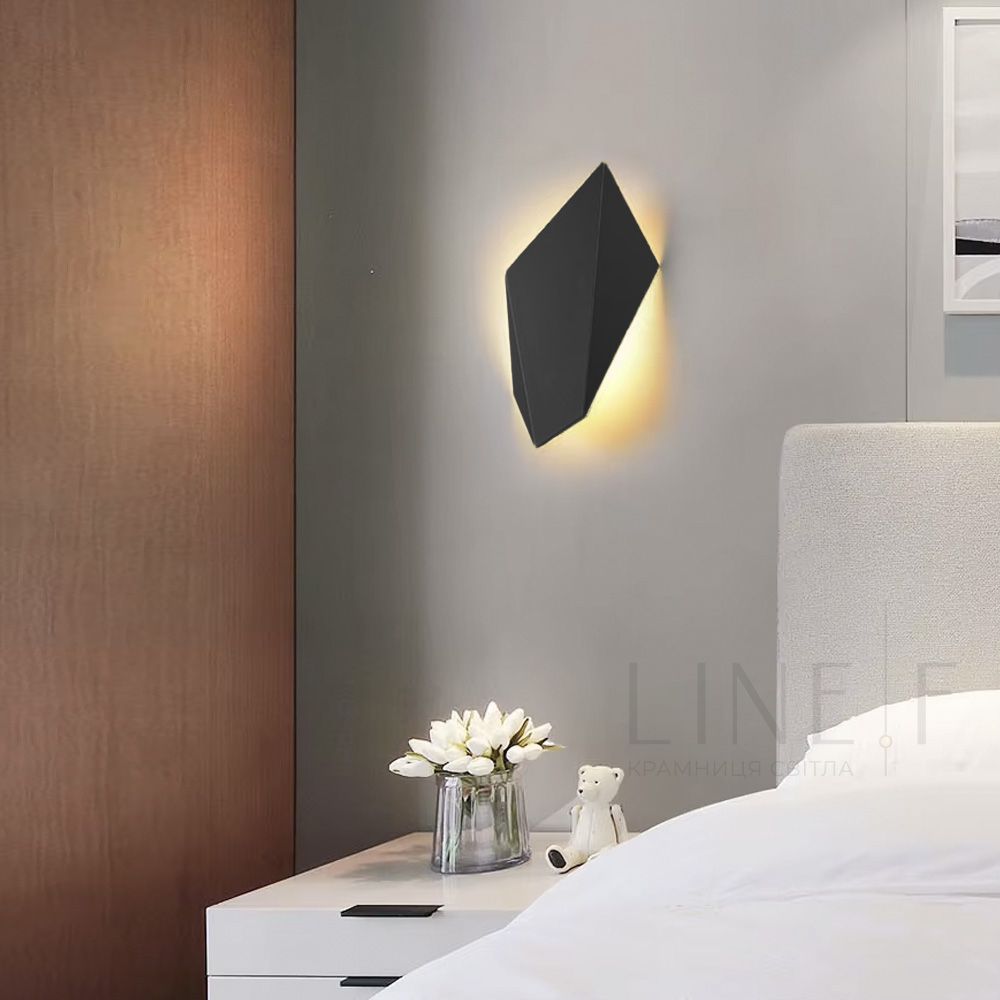 Чорне геометричне бра 35х23х6 см W 59/1 LED