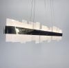 Стильна люстра у видовженому латунному корпусі