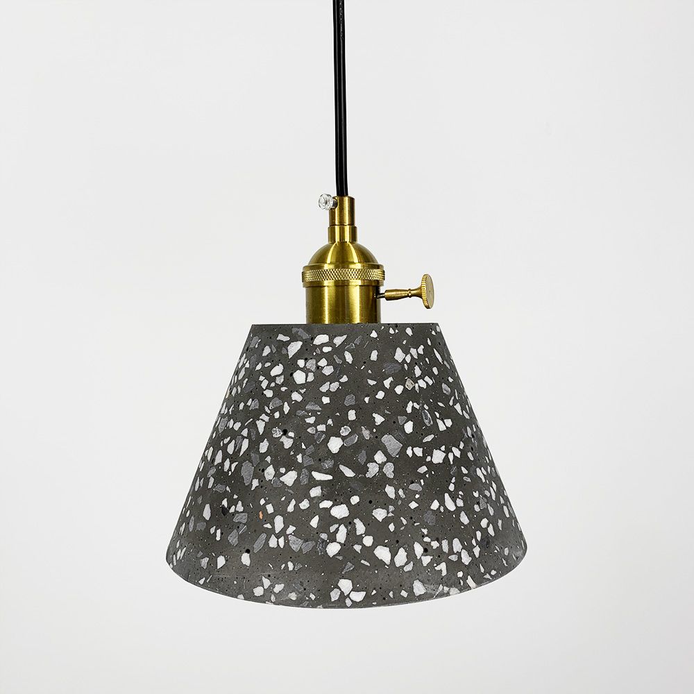 Підвісний сірий бетонний світильник TERRAZZO CONO