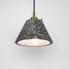Підвісний сірий бетонний світильник TERRAZZO CONO