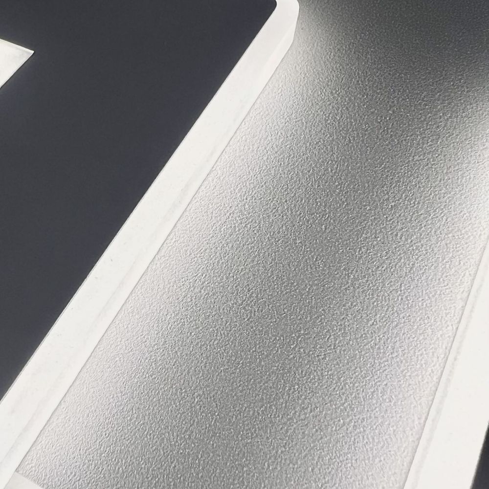 Люстра стельова світлодіодна з пультом HUGO 110W 4L WHITE