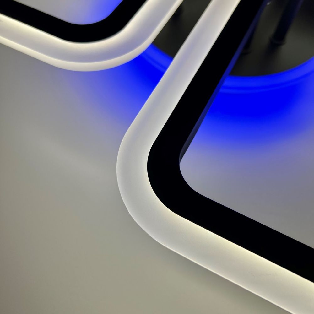 Люстра світлодіодна з пультом OVAL RGB 60W 4S1R чорна