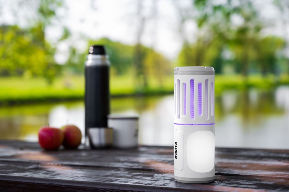 Портативна лампа від комах з ліхтарем на батарейках Noveen IKN853 LED IP44